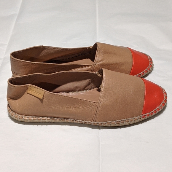 Mint and Rose Slip On - Picture 2 of 8